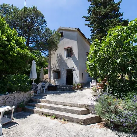 Aloe Apartament Mali Lošinj