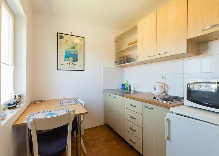 Aloe Apartment *